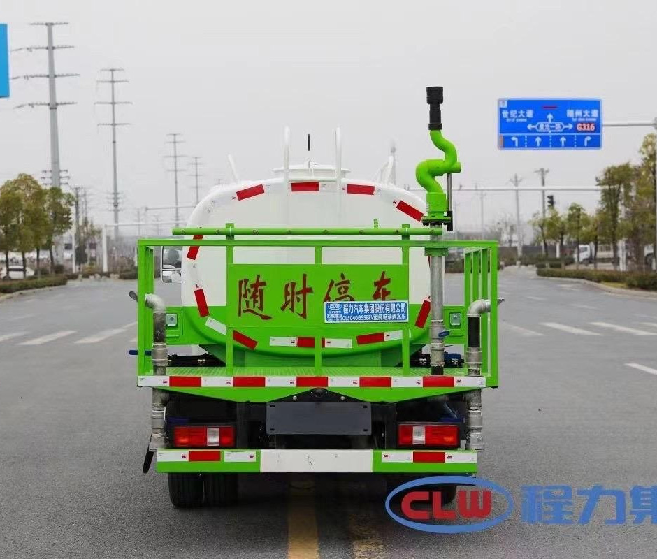 東風(fēng)華神3方純電動綠化灑水車圖片4