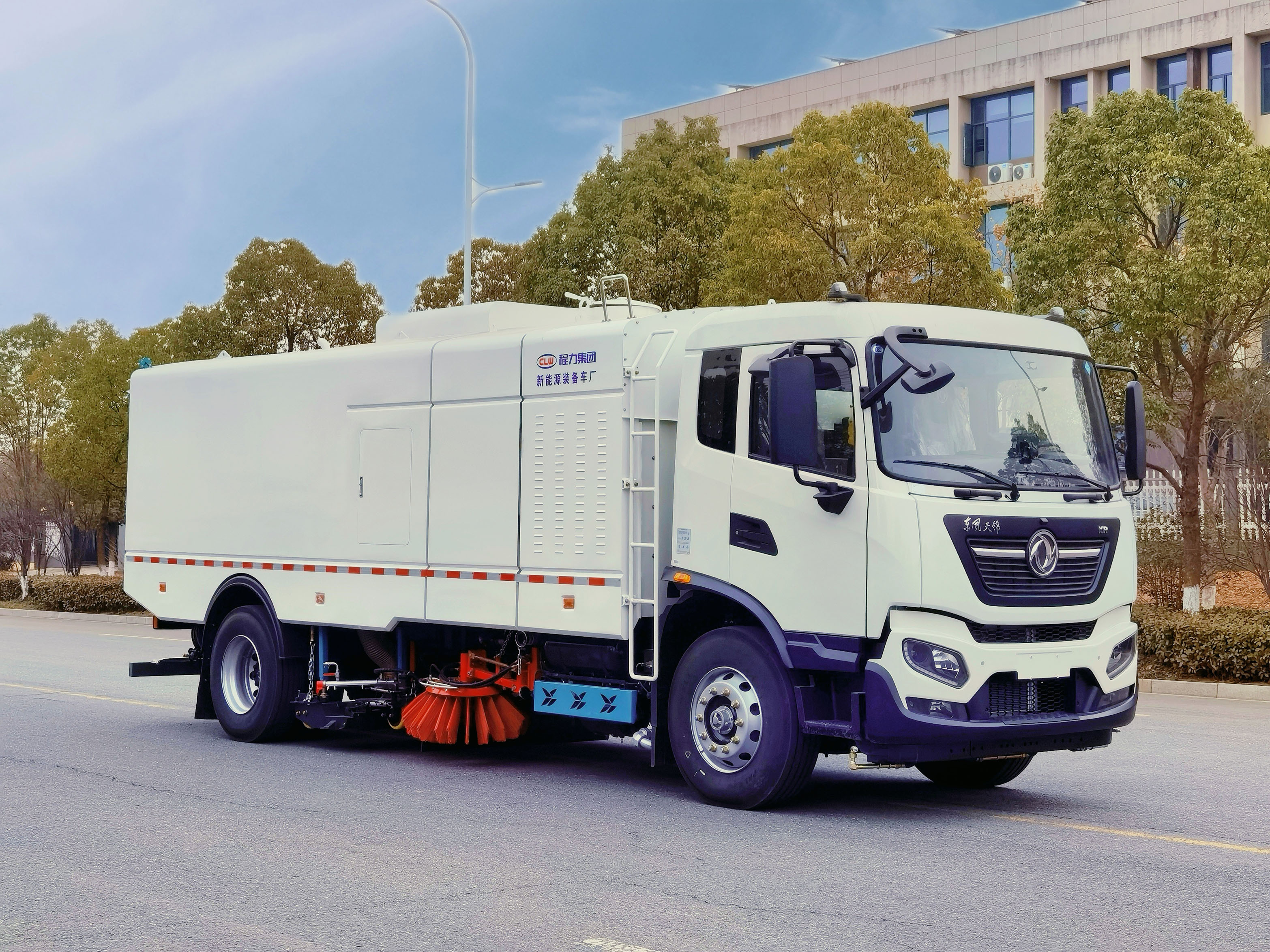 東風(fēng)天錦10方純電動(dòng)多功能洗掃車