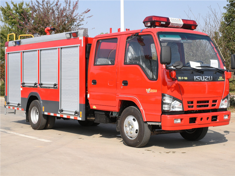 五十鈴2噸水罐消防車(chē)